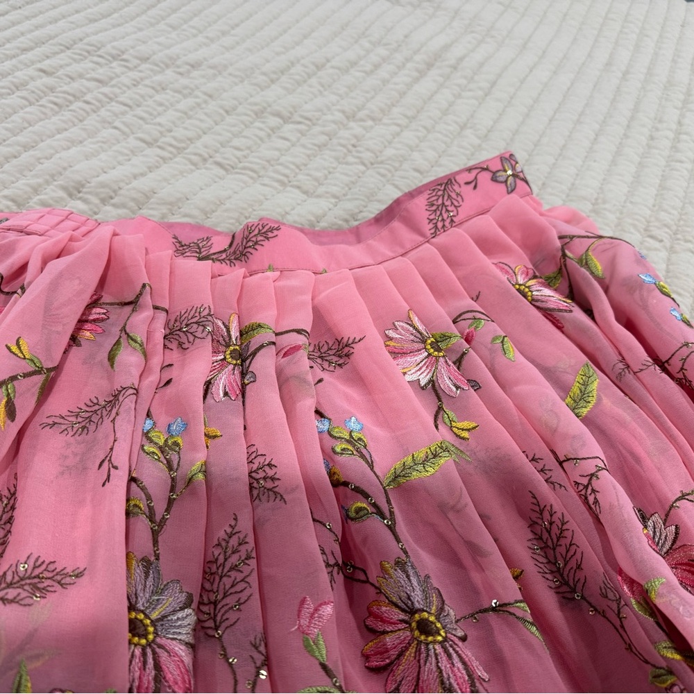 Chic Pink Floral Embroidered A-Line Skirt